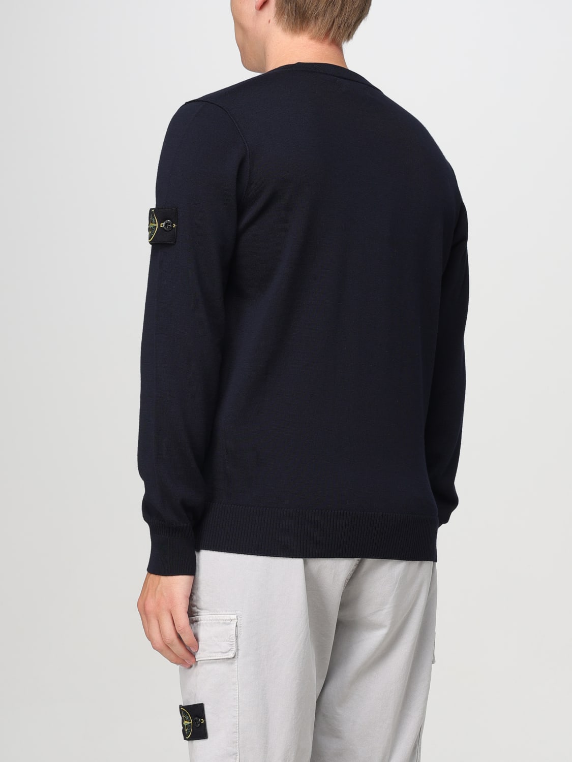 Giglio Maglia a v Stone Island in lana vergine Novità